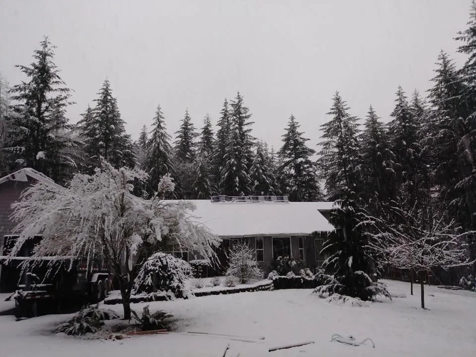 Slide of Gresham Roofing and Construction