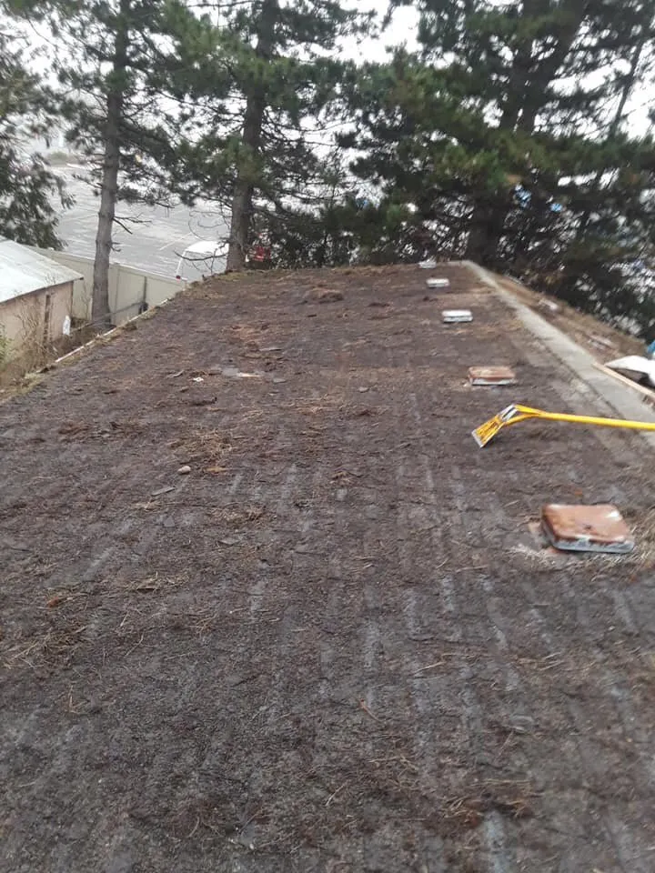 Slide of Gresham Roofing and Construction