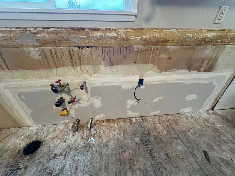 Slide of Grey Wolfe Construction