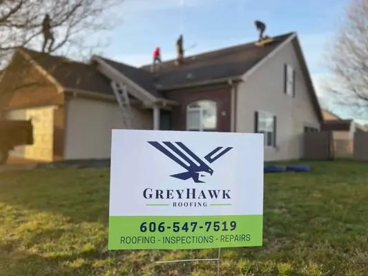 GreyHawk Roofing Logo