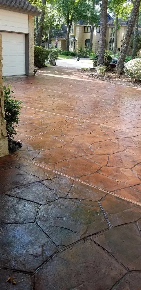 Professional roof inspection with free inspection across Kingwood, TX - Grifaldo Construction