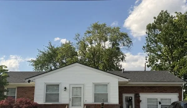 Griffith & Sons Logo