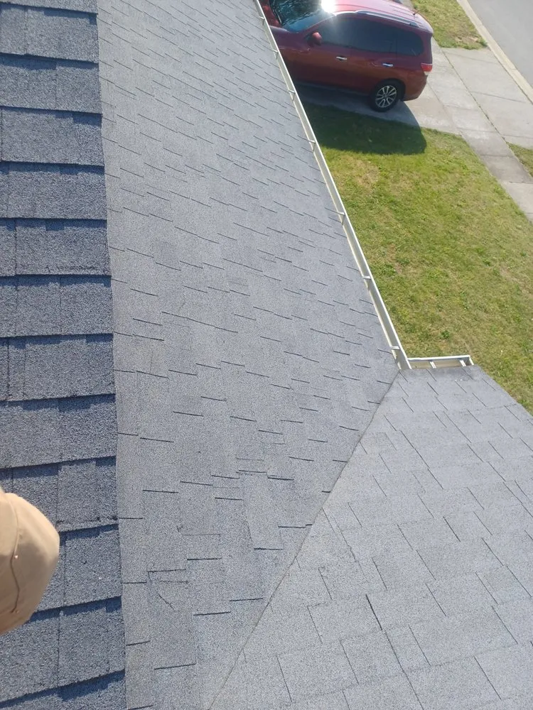 Expert roof inspection in Lexington-Fayette, KY by Griffiths