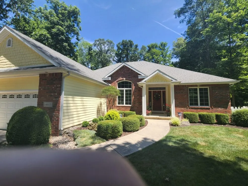 Slide of Grind & Shine