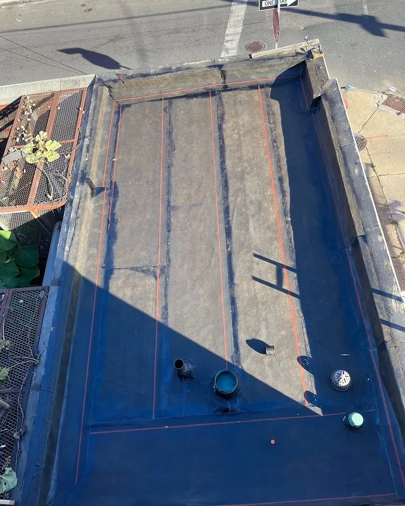 Slide of Grips Family Roofing