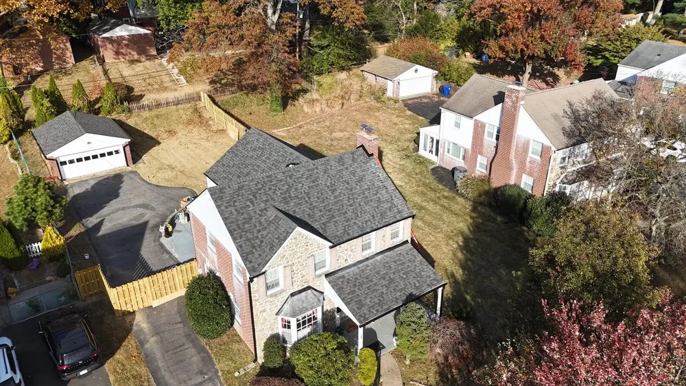 Slide of Grips Family Roofing