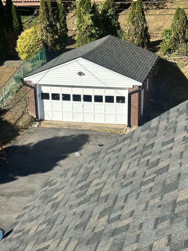 Slide of Grips Family Roofing