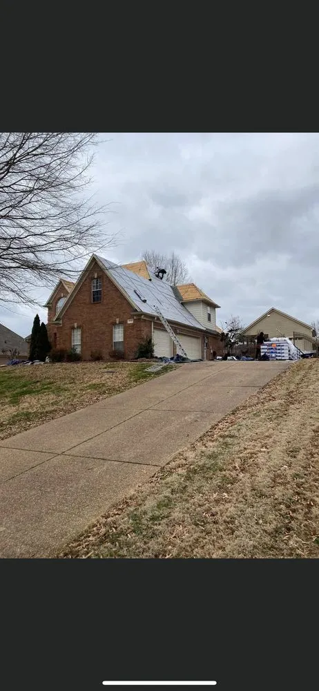 Slide of Grizzly Roofing