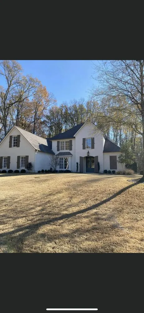 Slide of Grizzly Roofing