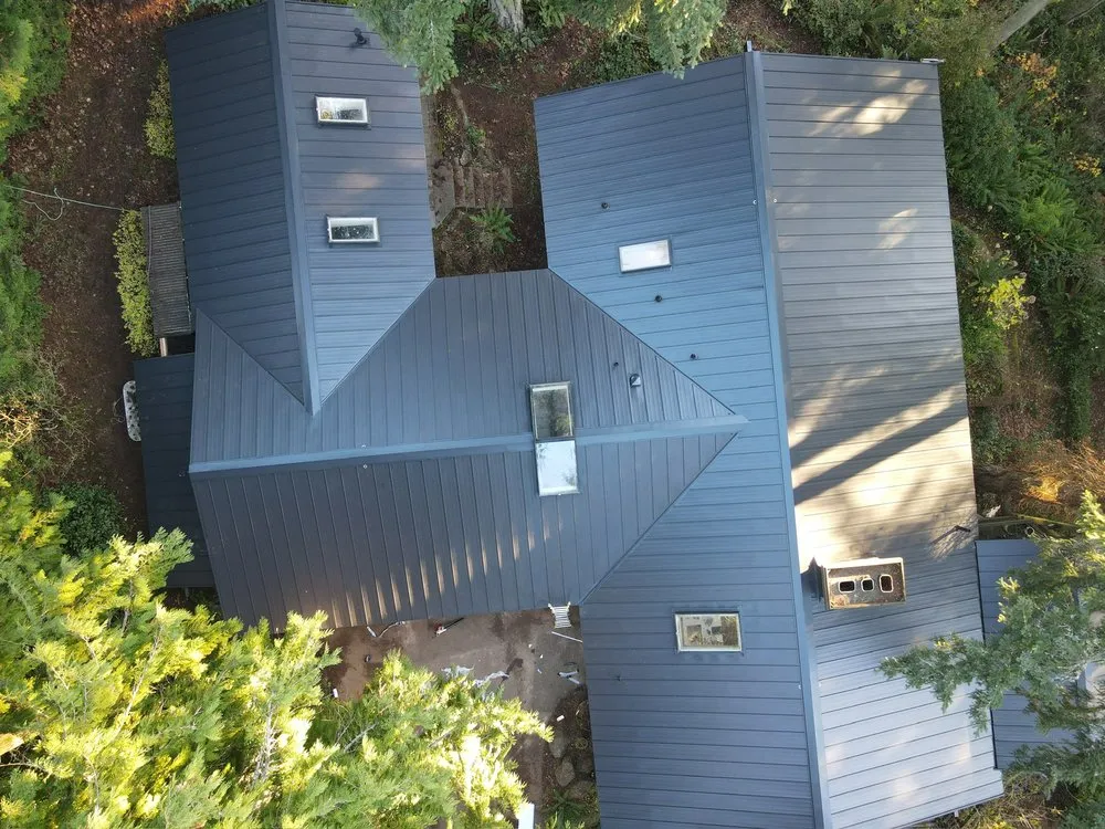 Trusted flat roof repair in Roy, WA - Grizzly Roofing
