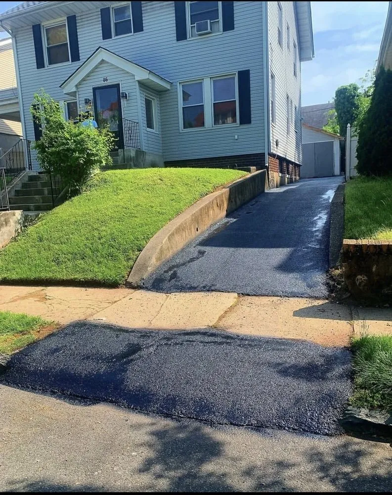 Slide of grs roofing and paving