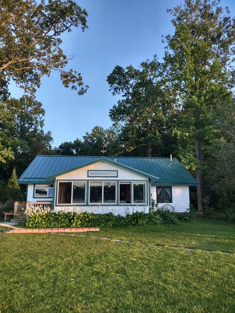 Slide of Grundy N Sons Roofing