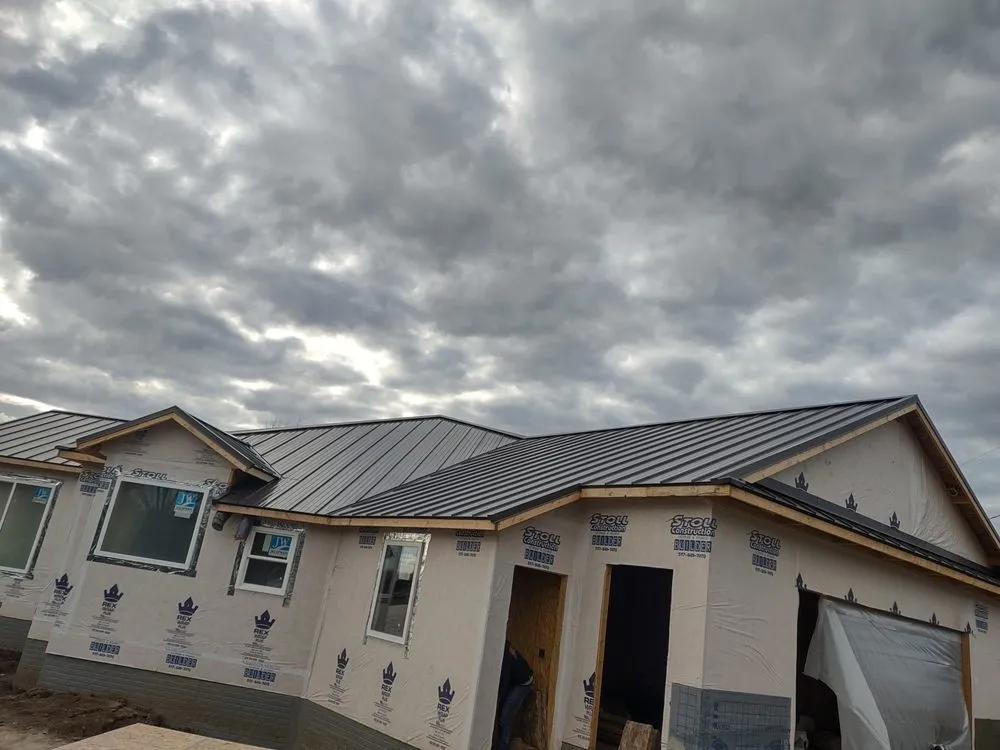 Slide of Grundy N Sons Roofing