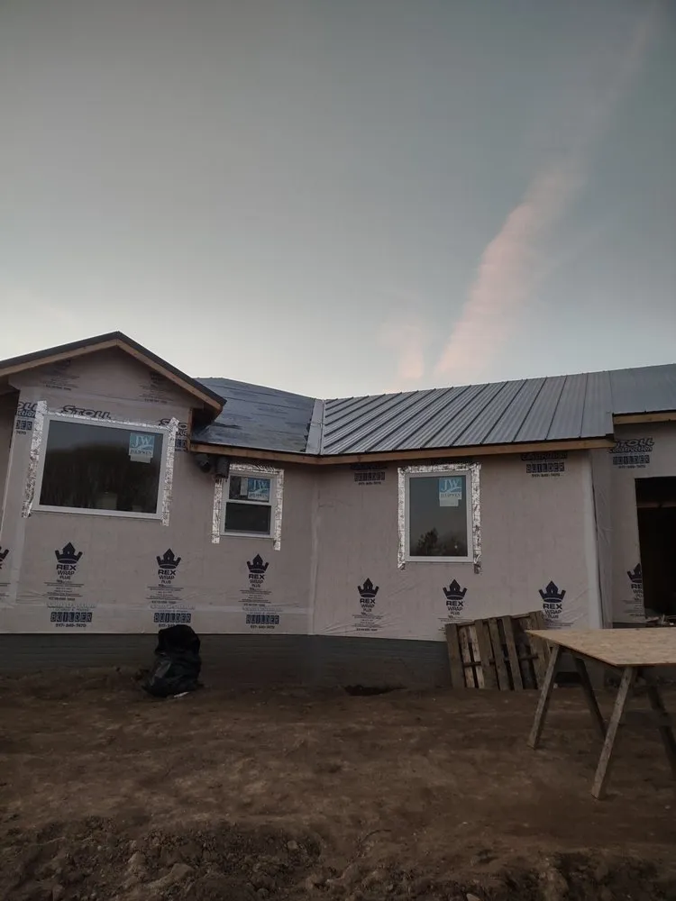 Slide of Grundy N Sons Roofing