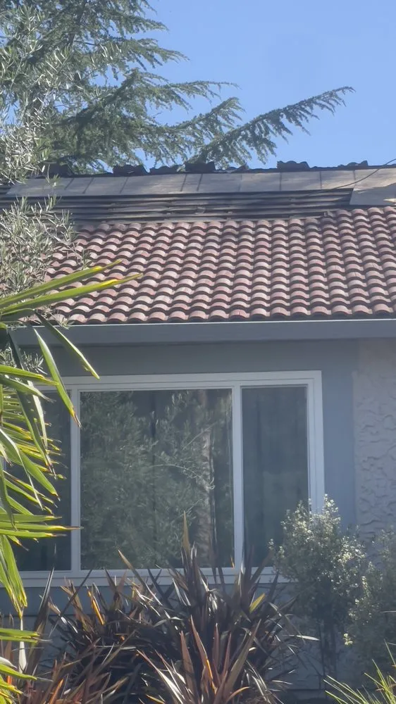 Slide of GSR Roofing & Waterpro