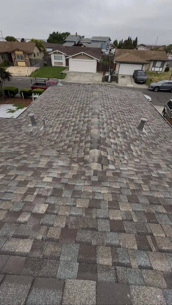 Slide of G&T BROTHERS ROOFING