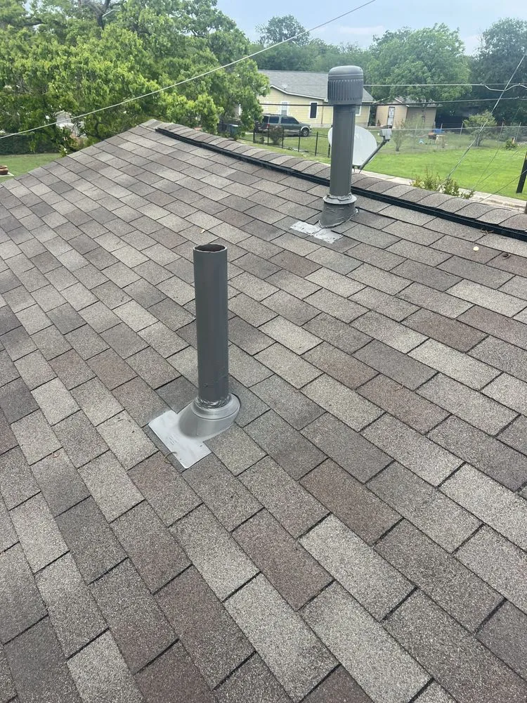 Slide of GT Roofing & Construction 