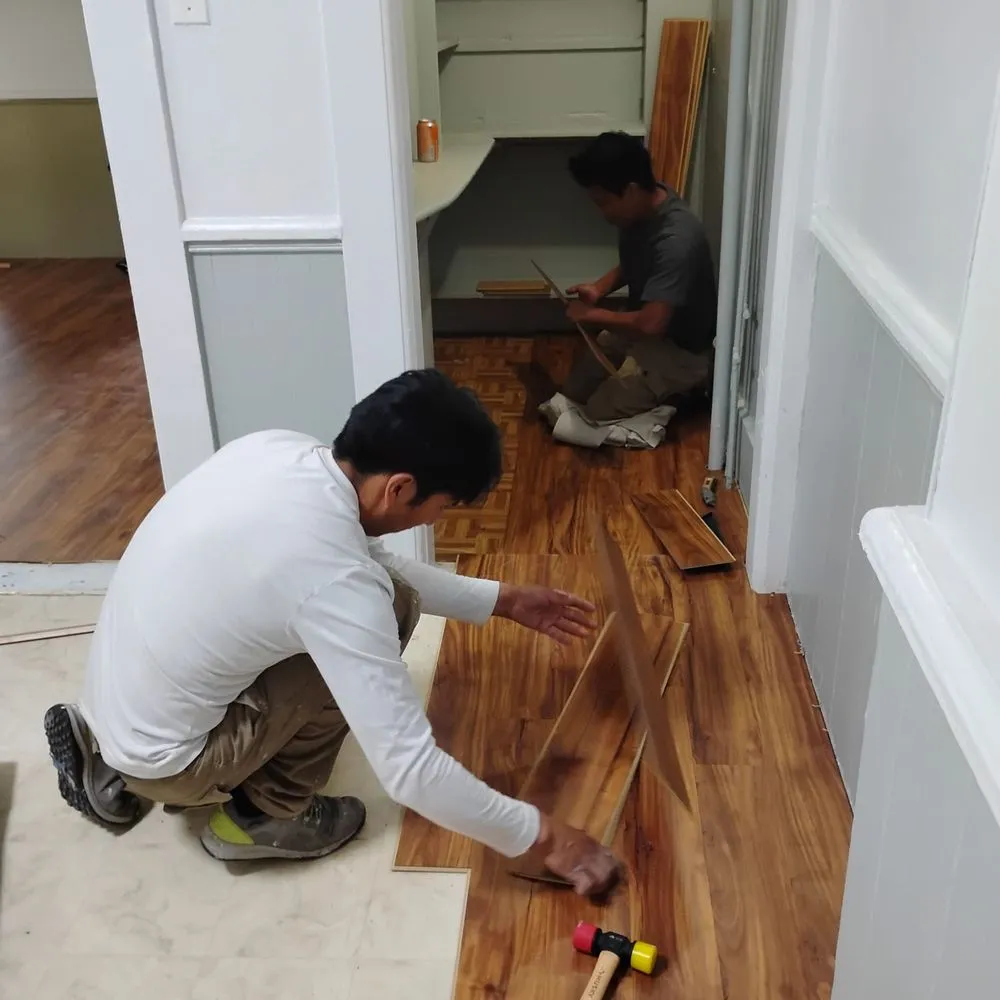 Slide of GT6 Construction