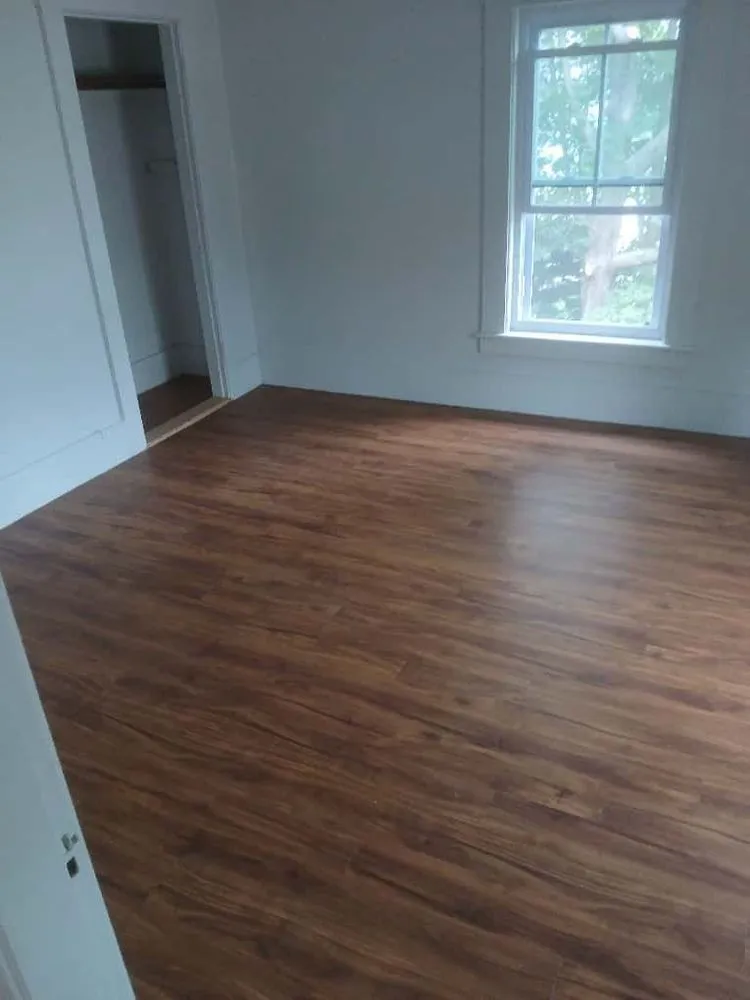 Slide of GT6 Construction