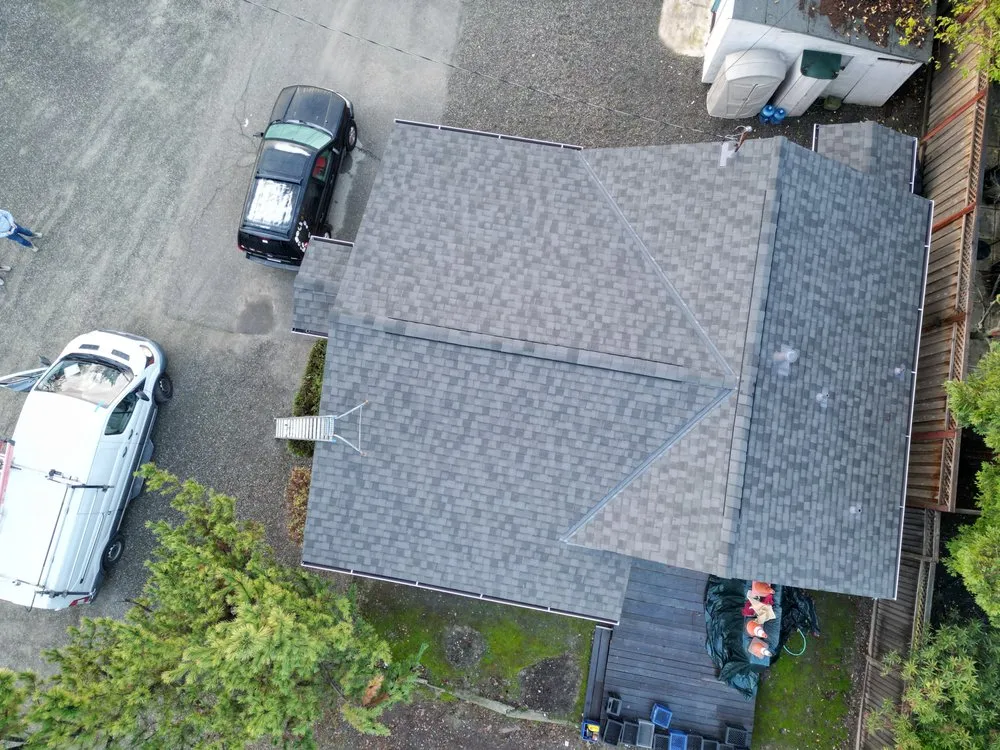 Slide of GTE Construction & Roofing 