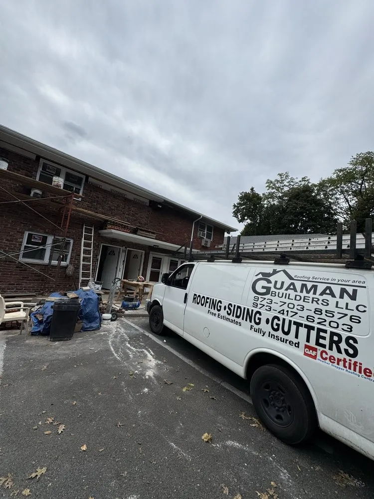 Slide of Guaman Builders