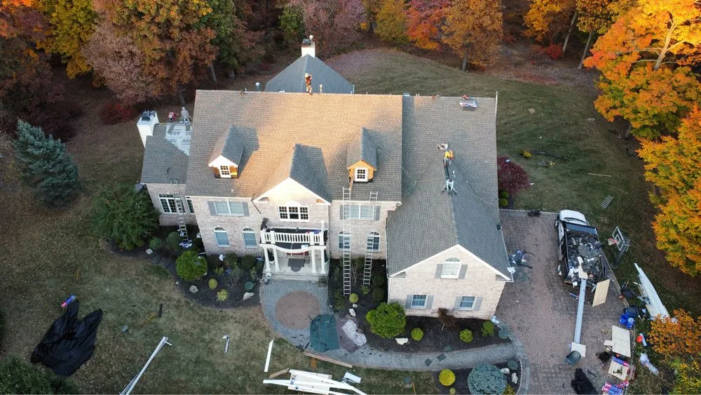 Slide of Guaman Builders