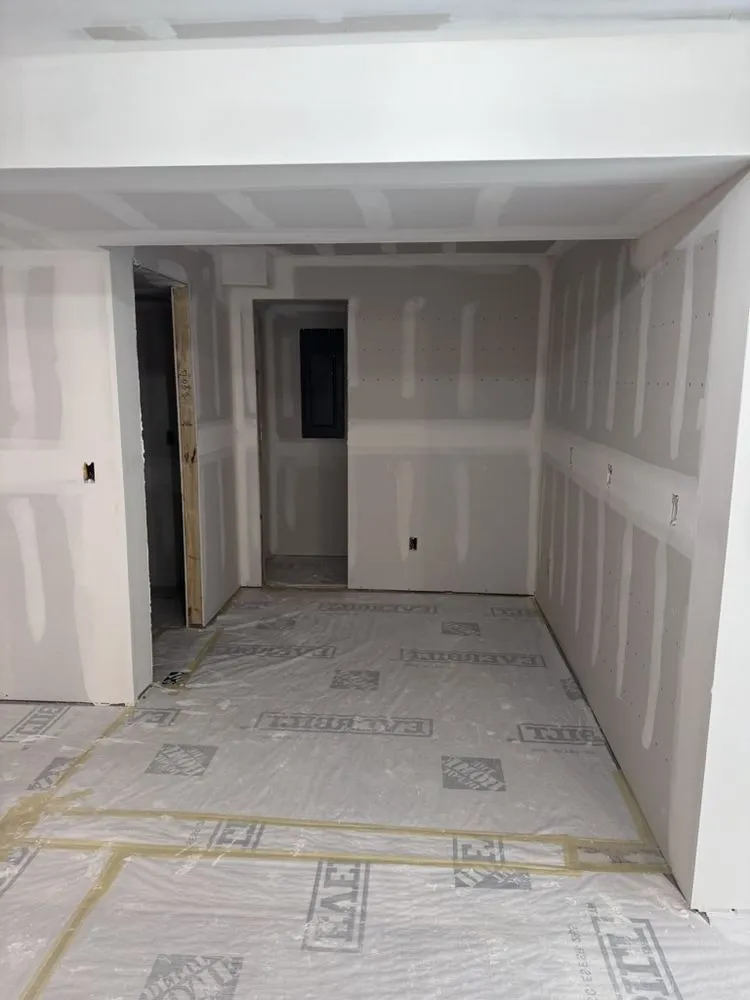 Slide of Guarantee Construction Group