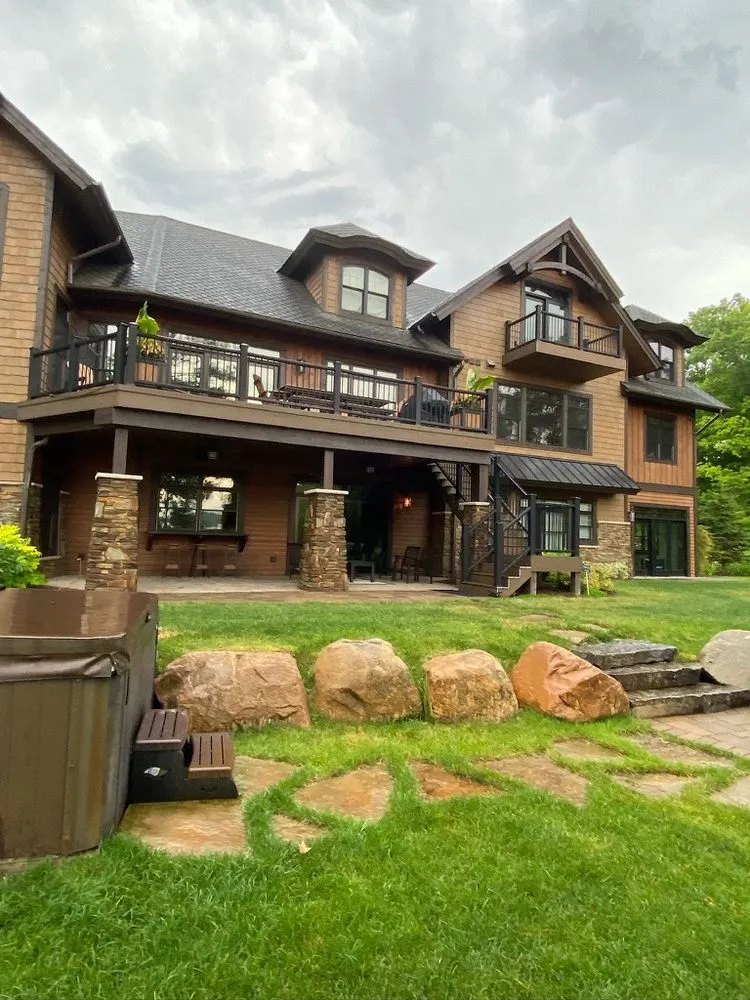 Slide of Guarantee Construction Group