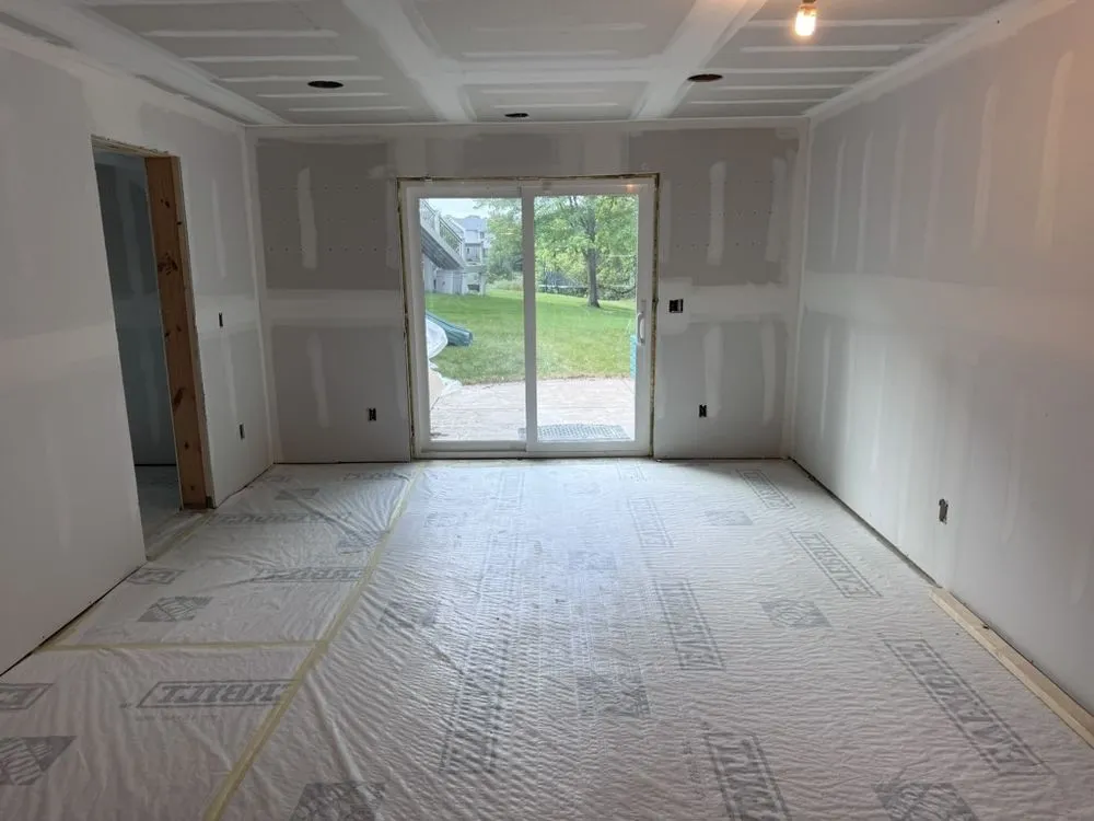 Slide of Guarantee Construction Group