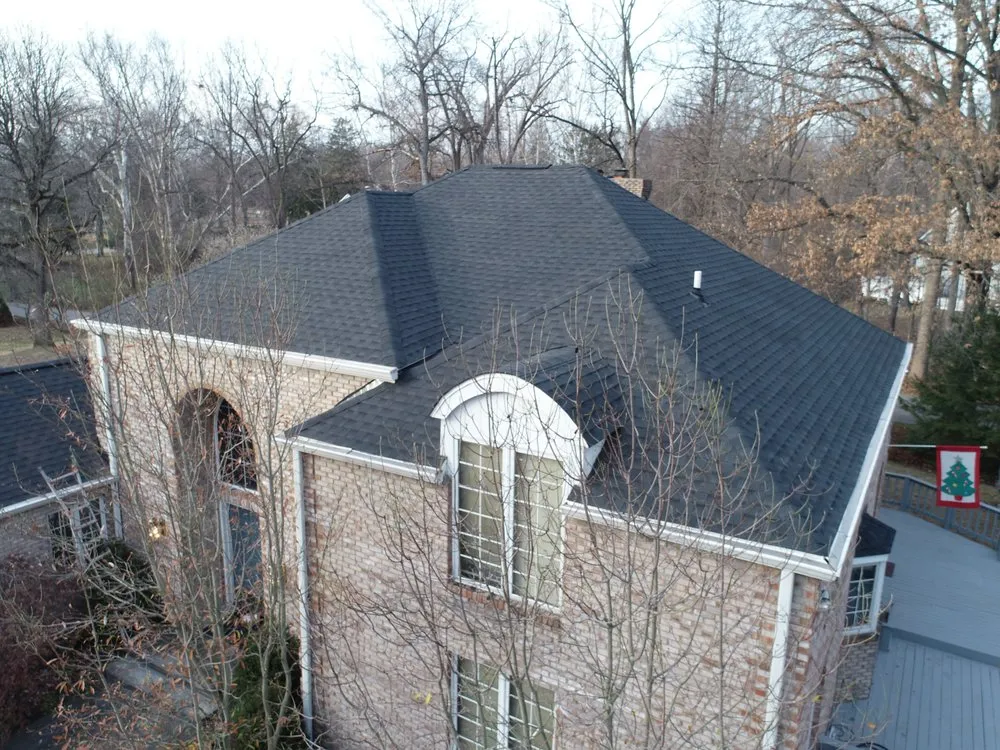 Slide of Guarantee Roofing & Fence