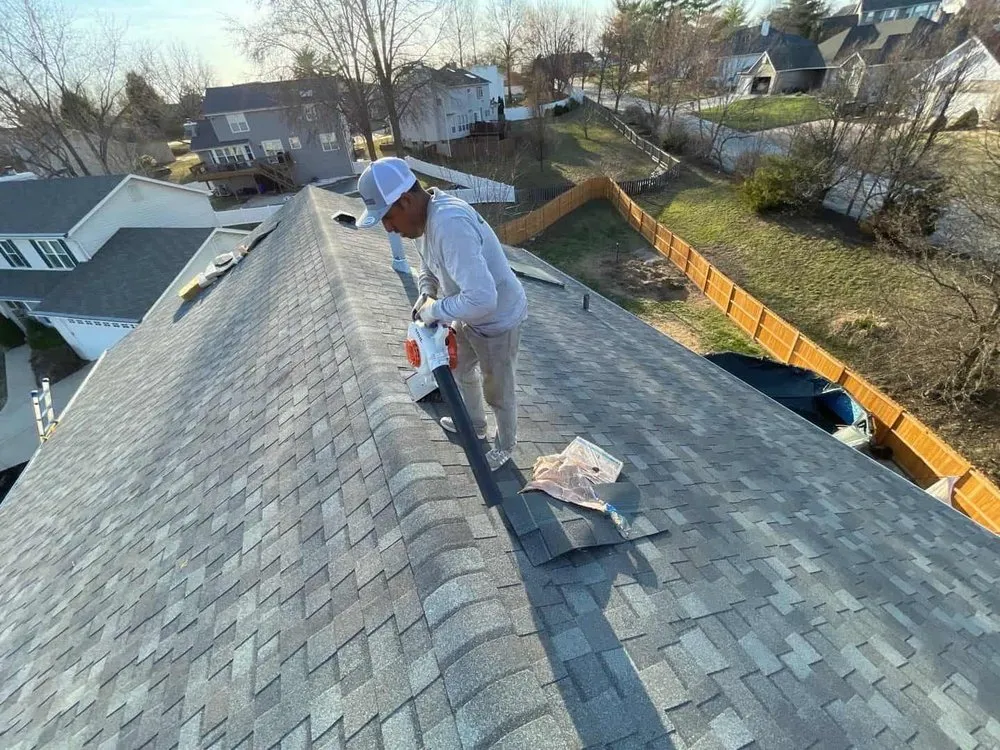Licensed roof installation in St. Charles, MO by Guaranteed Roofing & Contracting
