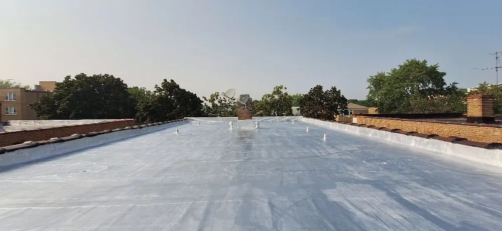 Slide of Guaranteed Roofing & Tuckpointing