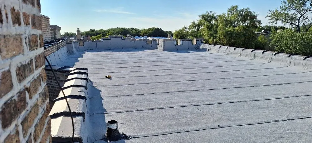 Slide of Guaranteed Roofing & Tuckpointing