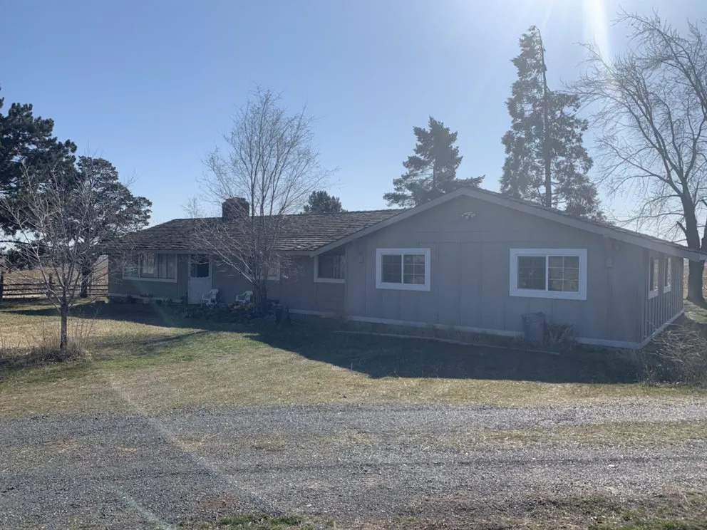 Slide of Guardian Roofing & Exteriors