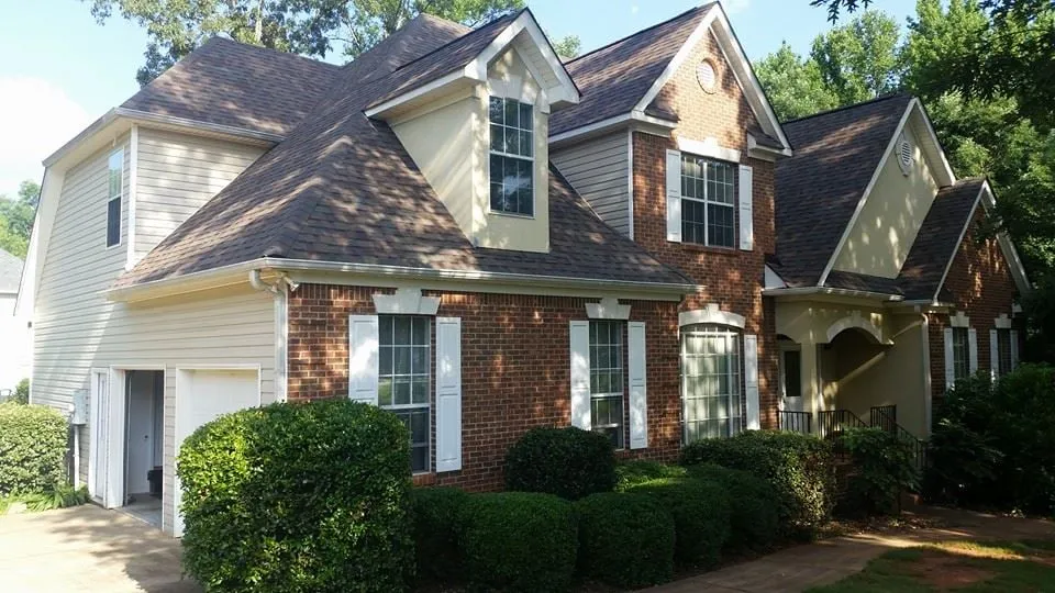 Slide of Guardian Roofing & Restoration