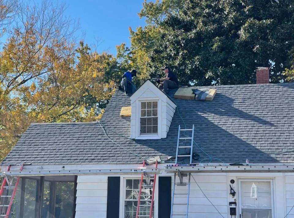 Slide of Guardian Roofing Services