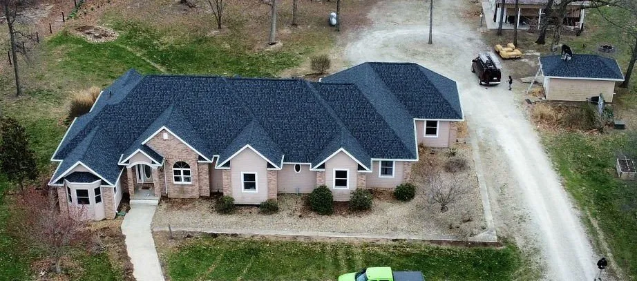 Slide of Guardian Roofing