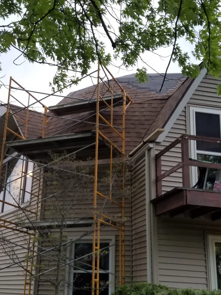 Slide of Guardian Roofing