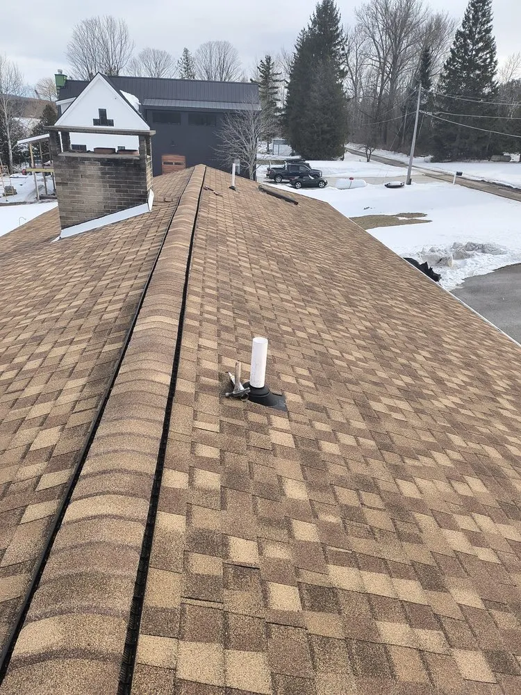 Slide of GuateMex Roofing