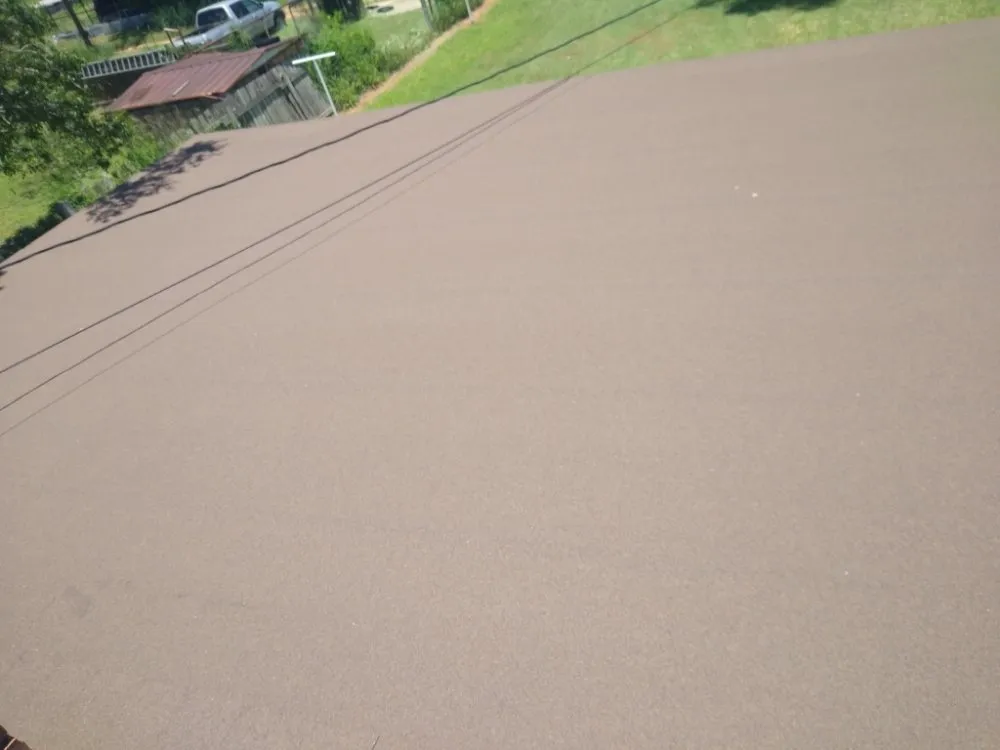 Slide of Guerra Roofing & Construction