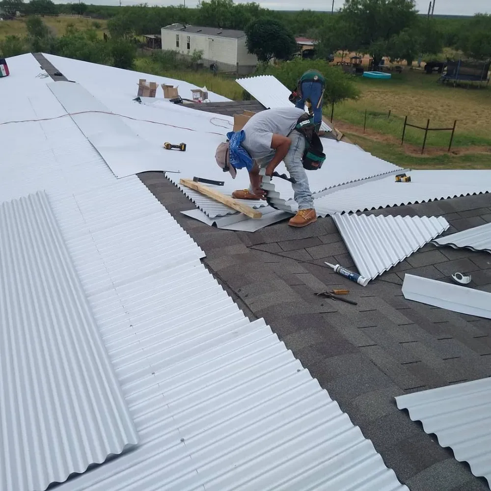 Slide of Guerra Roofing & Construction