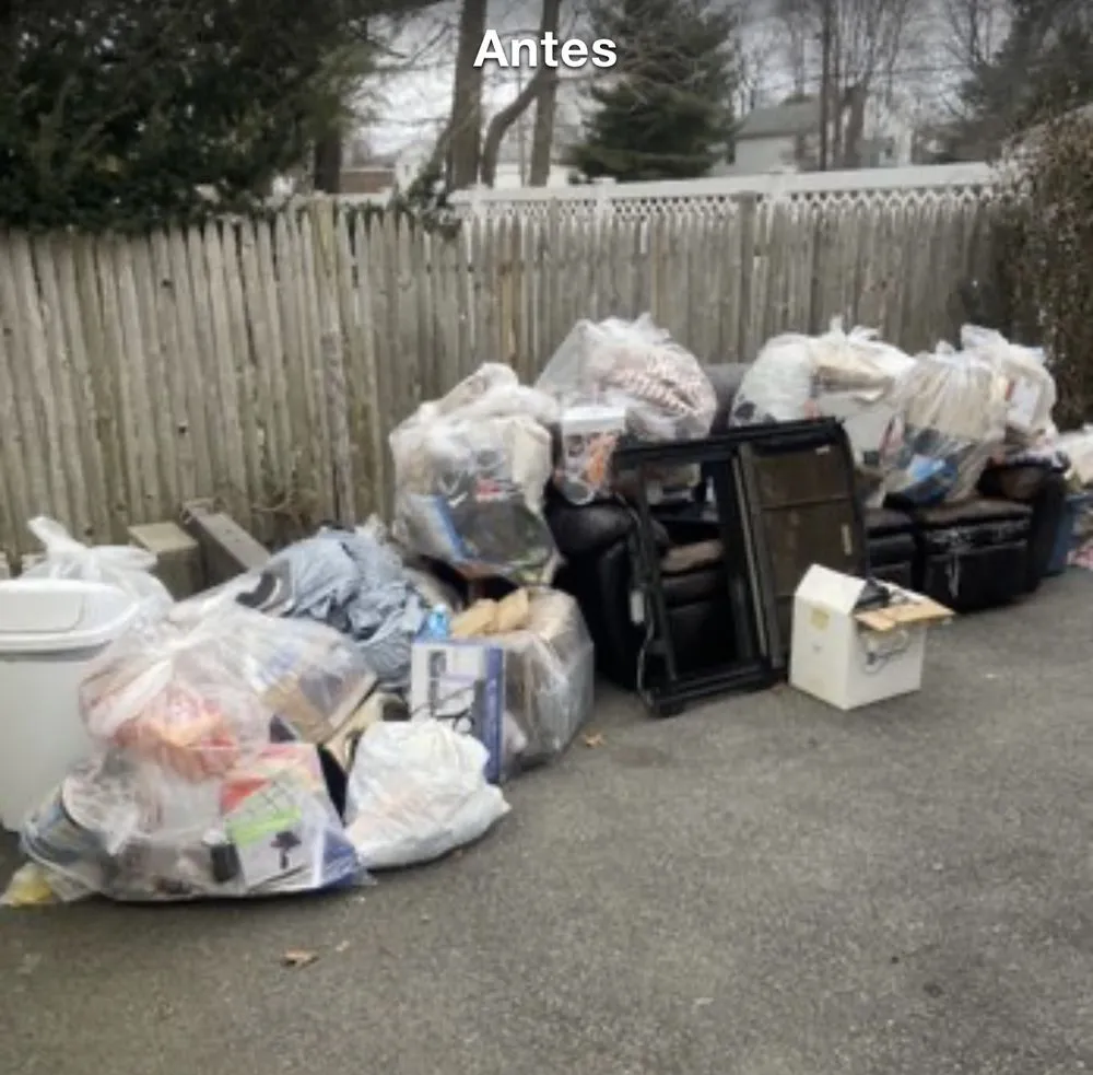 Slide of Guerrero Junk Removal