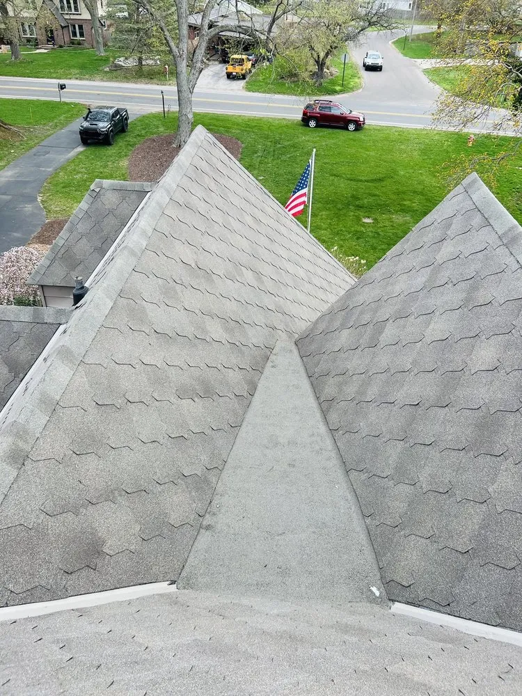 Slide of Guerrero Roofing