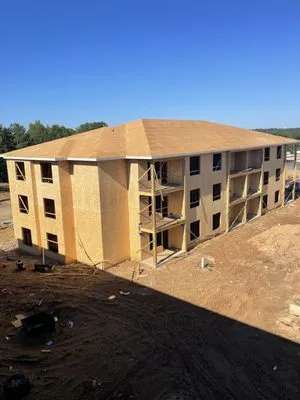 Guillermo Builds Logo