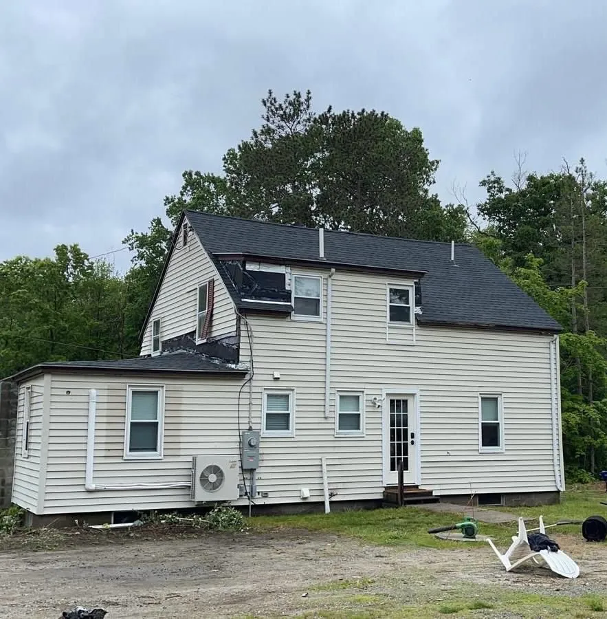 Slide of Guimauto Construction