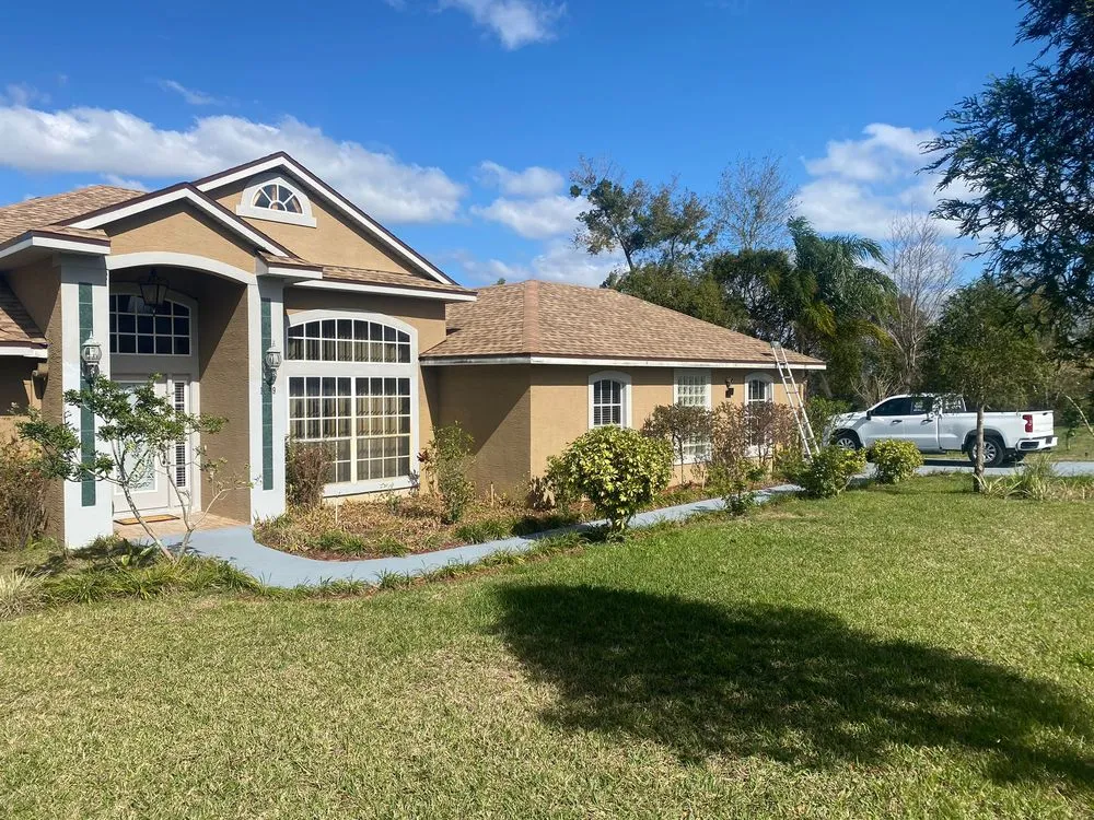 Slide of Guimoly Roofing & Contracting