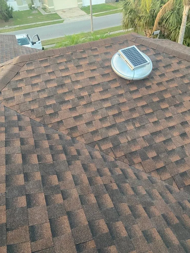 Slide of Guimoly Roofing & Contracting