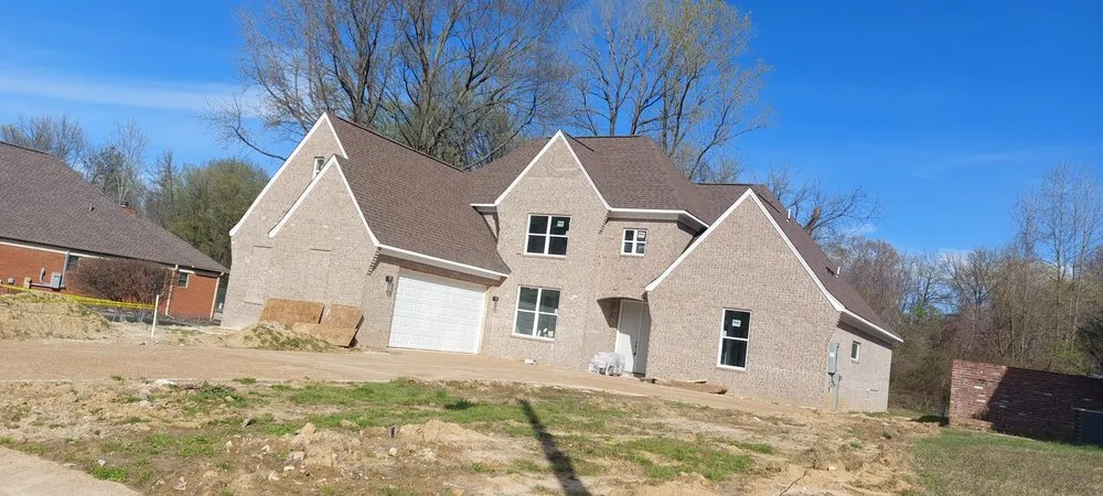 Slide of Guisan Roofing