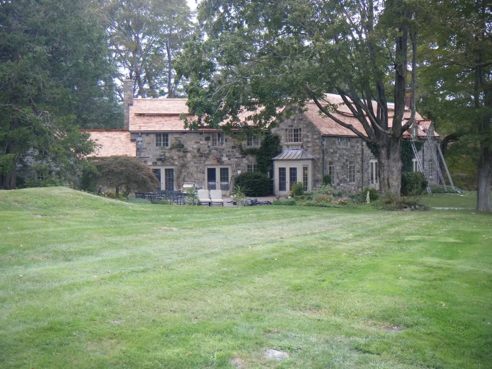 Slide of Gullans Exterior Contracting