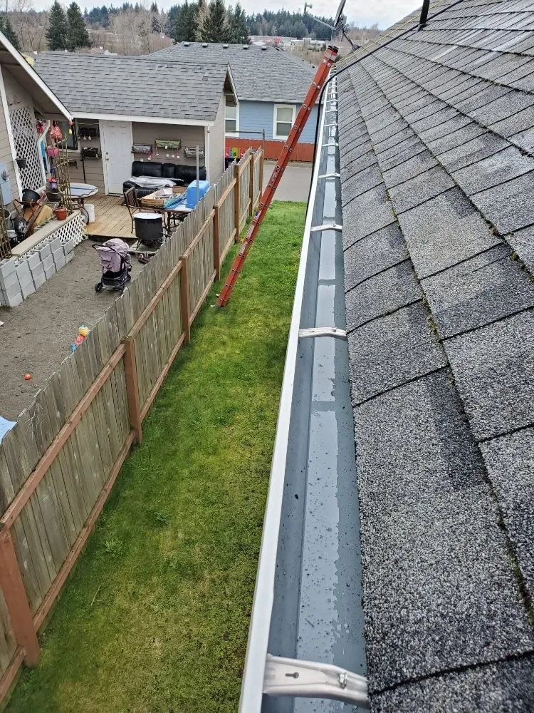 Slide of Gunky Gutters Be Gone